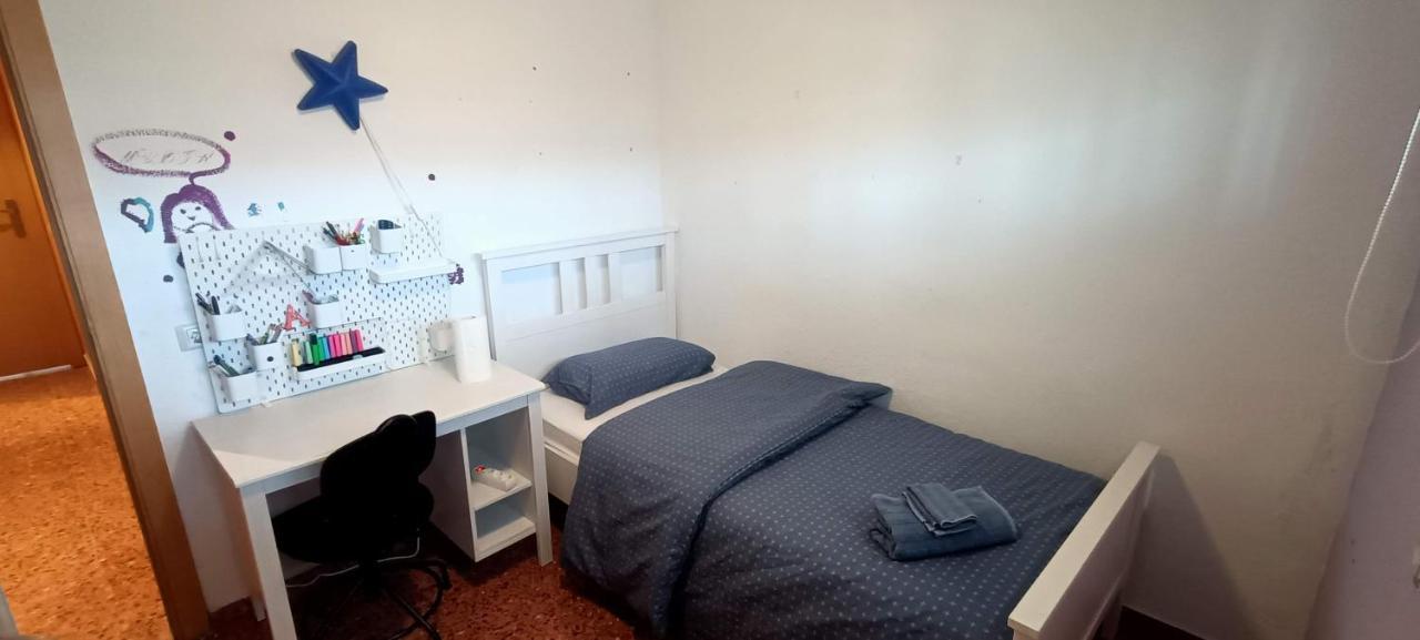 Apartamento Antonio De Alacant Aaa Apartment Аликанте Екстериор снимка